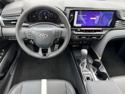 Toyota Camry Nightshade (Natl) 2026