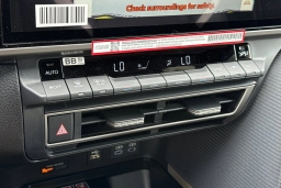 Toyota Camry Nightshade (Natl) 2026