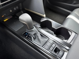 Toyota Camry Nightshade (Natl) 2026