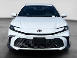 Toyota Camry SE (Natl) 2026