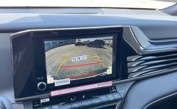 Toyota Camry SE (Natl) 2026