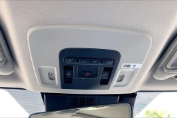 Toyota Camry XLE AWD (Natl) 2026