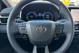 Toyota Camry XSE AWD (Natl) 2026