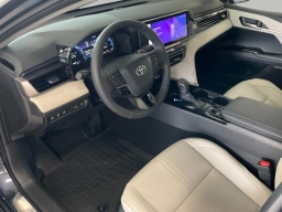 Toyota Camry XLE AWD (Natl) 2026