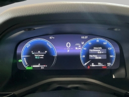 Toyota Camry XLE AWD (Natl) 2026