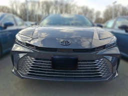 Toyota Camry XLE AWD (Natl) 2026