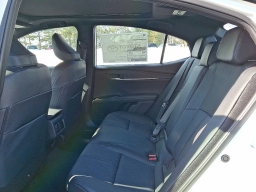 Toyota Camry XSE AWD (Natl) 2026