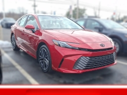 Toyota Camry XLE AWD (Natl) 2026
