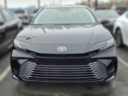 Toyota Camry XLE AWD (Natl) 2026