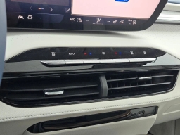 Buick Enclave Avenir 4dr 2025