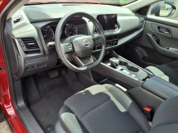 Nissan Rogue S FWD 2026