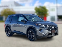 Nissan Rogue Dark Armor FWD 2026