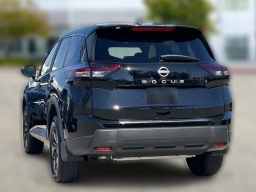 Nissan Rogue SV FWD 2026