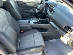 Nissan Rogue SV FWD 2026