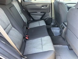 Nissan Rogue SV FWD 2026