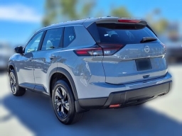 Nissan Rogue SV FWD 2026