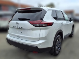 Nissan Rogue SV FWD 2026