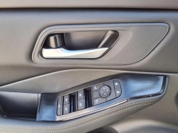 Nissan Rogue SV FWD 2026