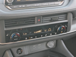 Nissan Rogue SV FWD 2026