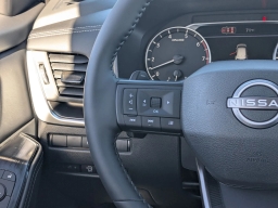 Nissan Rogue SV FWD 2026