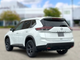 Nissan Rogue SV FWD 2026