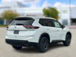 Nissan Rogue SV FWD 2026