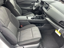 Nissan Rogue SV FWD 2026