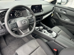 Nissan Rogue SV FWD 2026