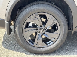 Nissan Rogue SV FWD 2026