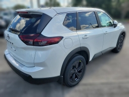 Nissan Rogue SV FWD 2026