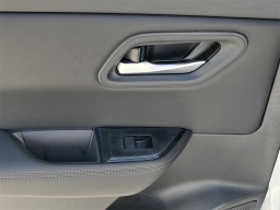 Nissan Rogue SV FWD 2026