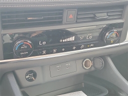 Nissan Rogue SV FWD 2026