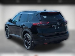 Nissan Rogue Dark Armor AWD 2026
