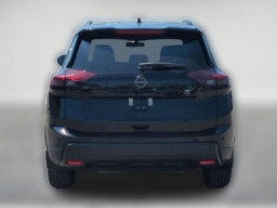 Nissan Rogue Dark Armor AWD 2026