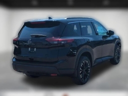 Nissan Rogue Dark Armor AWD 2026