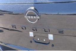 Nissan Rogue Dark Armor AWD 2026