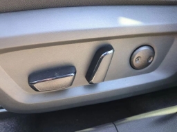 Nissan Rogue Dark Armor AWD 2026