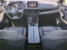 Nissan Rogue Dark Armor AWD 2026