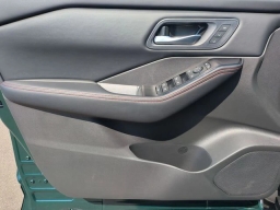 Nissan Rogue Rock Creek AWD 2026