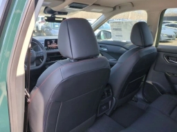 Nissan Rogue Rock Creek AWD 2026