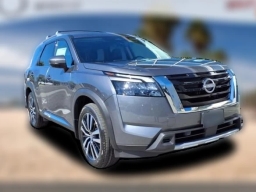 Nissan Pathfinder Platinum 2WD 2025