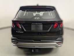 Hyundai Tucson SE FWD 2025