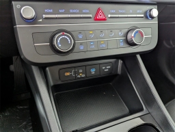 Hyundai Tucson SE FWD 2025