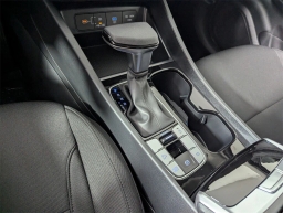 Hyundai Tucson SE FWD 2025