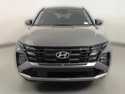 Hyundai Tucson SE FWD 2025