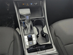 Hyundai Tucson SE FWD 2025