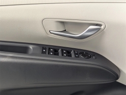 Hyundai Tucson SE FWD 2025