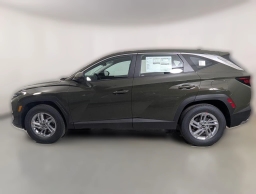 Hyundai Tucson SE FWD 2026