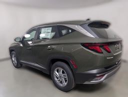 Hyundai Tucson SE FWD 2026