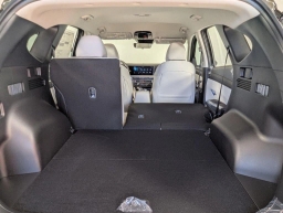 Hyundai Tucson SE FWD 2026